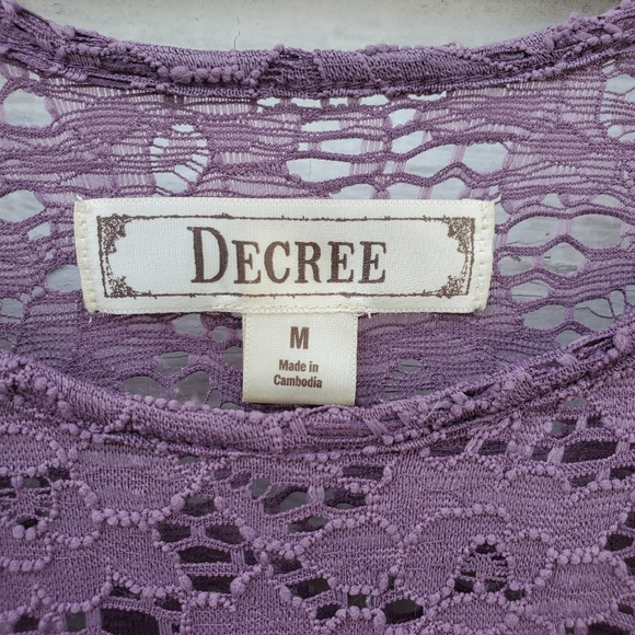 Lace Peplum Top - Picture 3 of 5